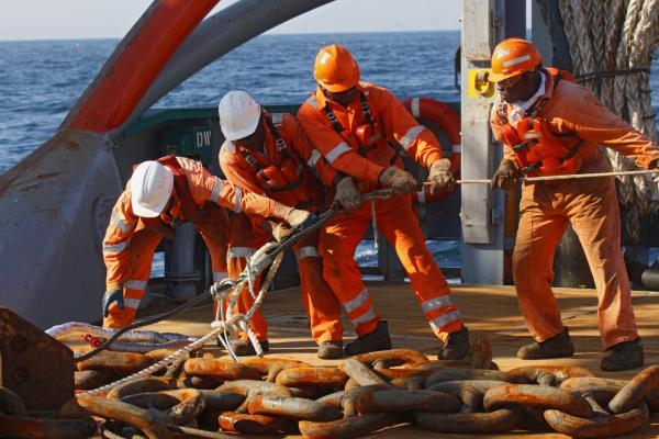 Tuyển dụng thuyền viên nhập tàu tháng 8/2023